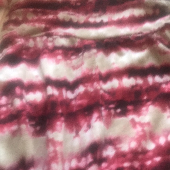 Size:Small - Picture 2 of 3